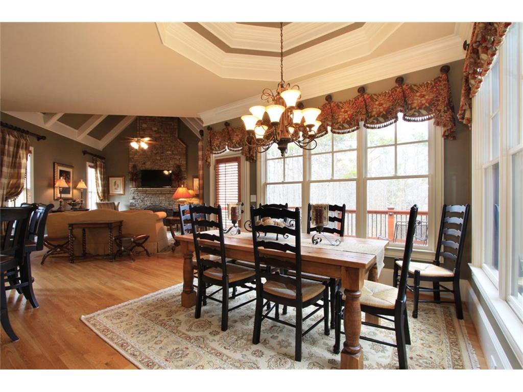 100 Sherwood Pass, Roswell, GA 30075