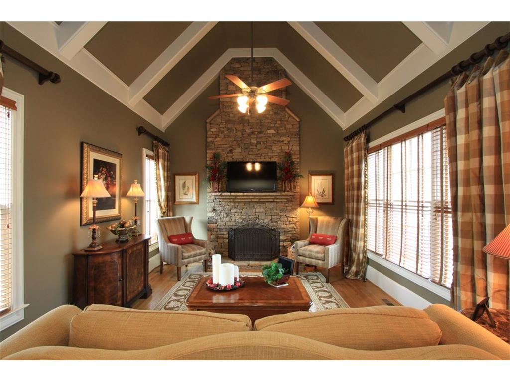 100 Sherwood Pass, Roswell, GA 30075
