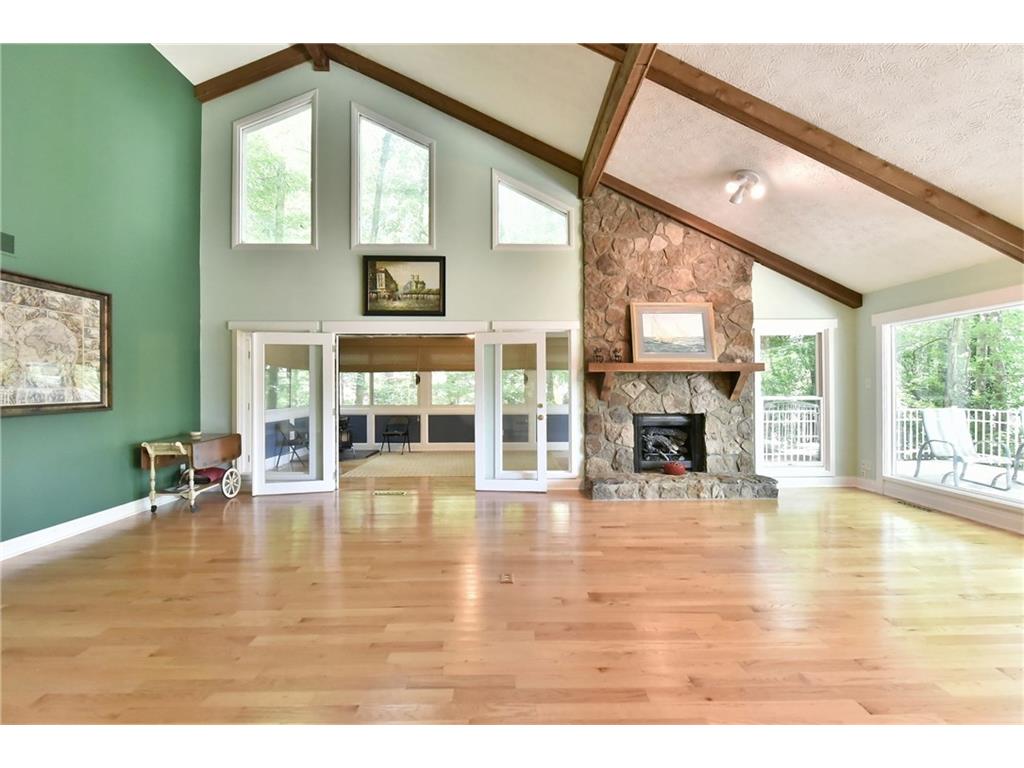 9165 Martin Road, Roswell, GA 30076
