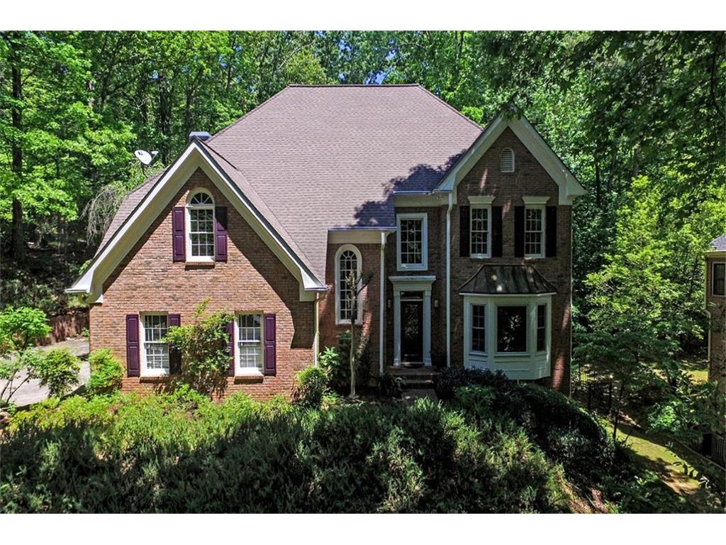 9450 Mistwater Close, Roswell, GA 30076