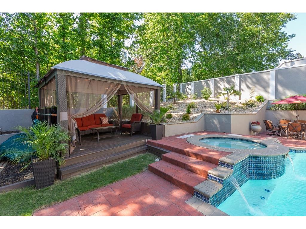 960 Renaissance Way, Roswell, GA 30076
