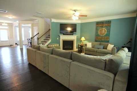 1240 Roswell Manor Cir, Roswell, United States 30076