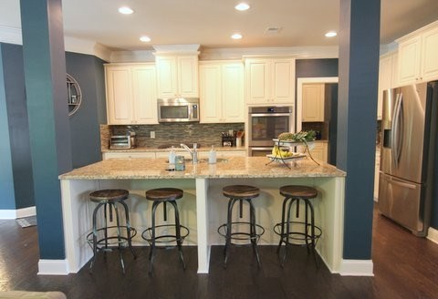1240 Roswell Manor Cir, Roswell, United States 30076