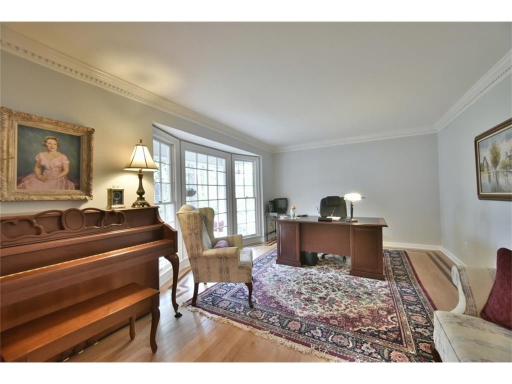 3055 Ascot Lane, Roswell, GA 30076