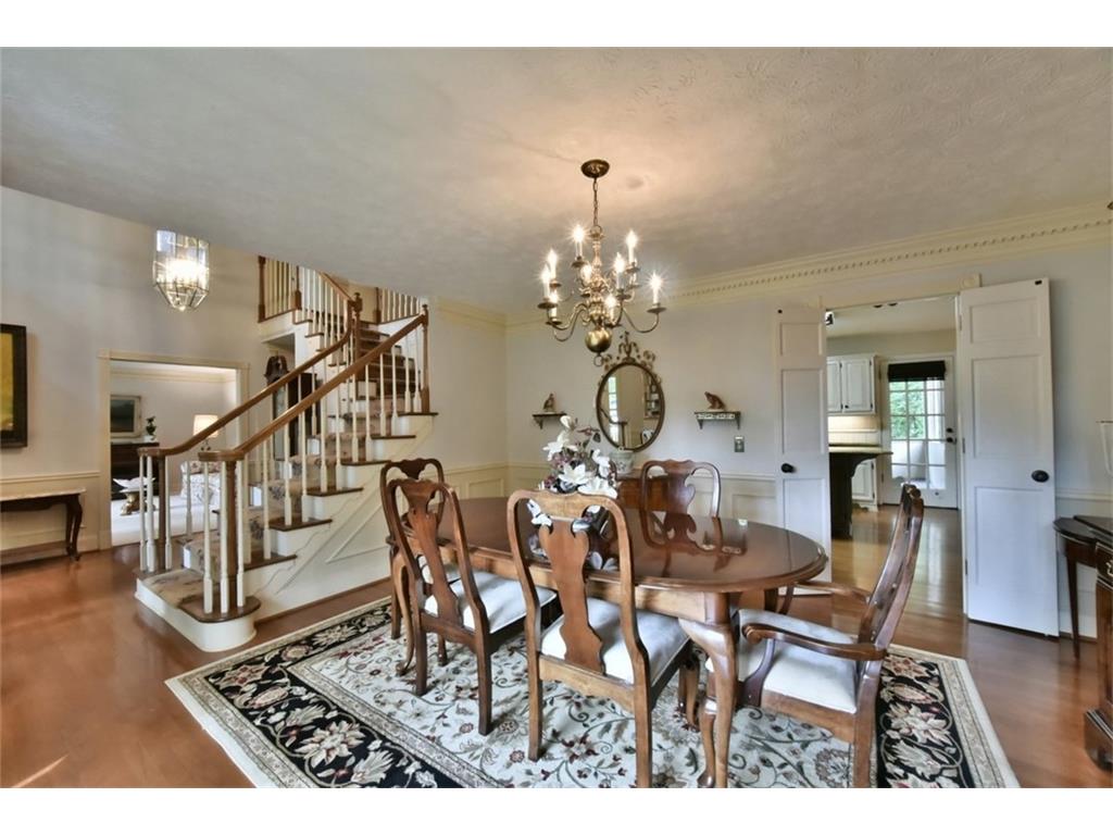 5045 Roxburgh Drive, Roswell, GA 30076
