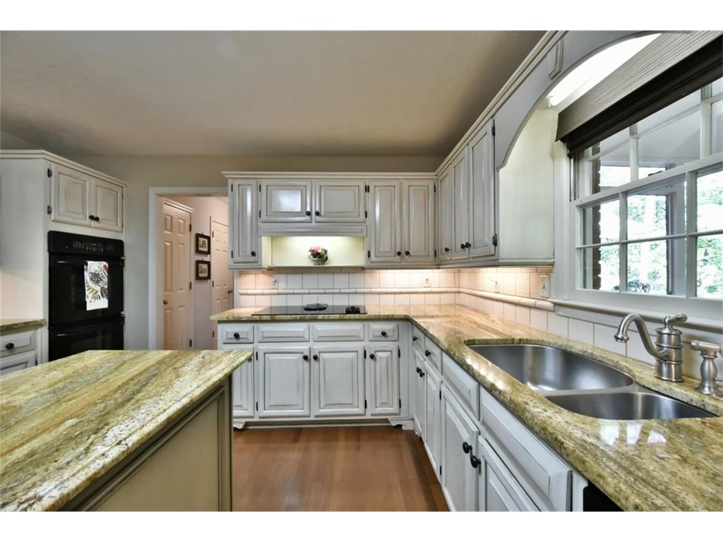 5045 Roxburgh Drive, Roswell, GA 30076
