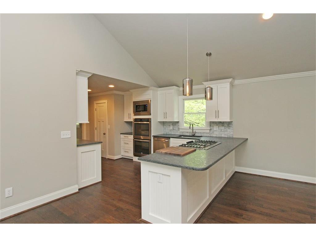 640 Hembree Road, Roswell, GA 30076