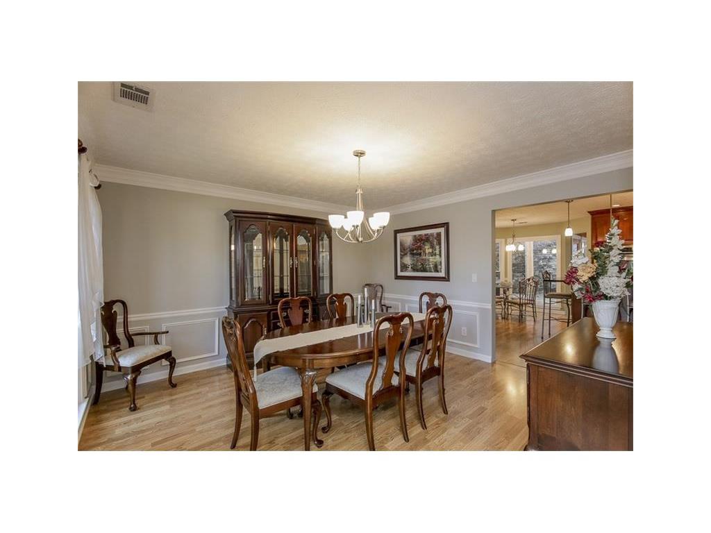 452 Bellflower Court, Roswell, GA 30076