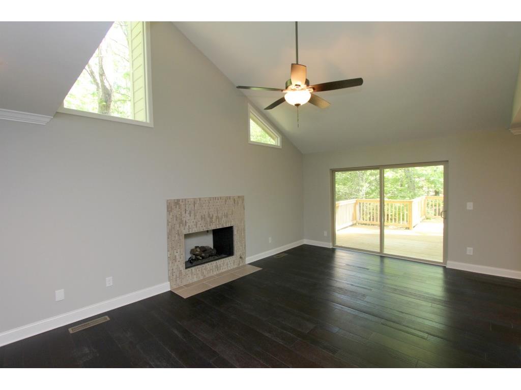 340 Spring Lake Terrace, Roswell, GA 30076