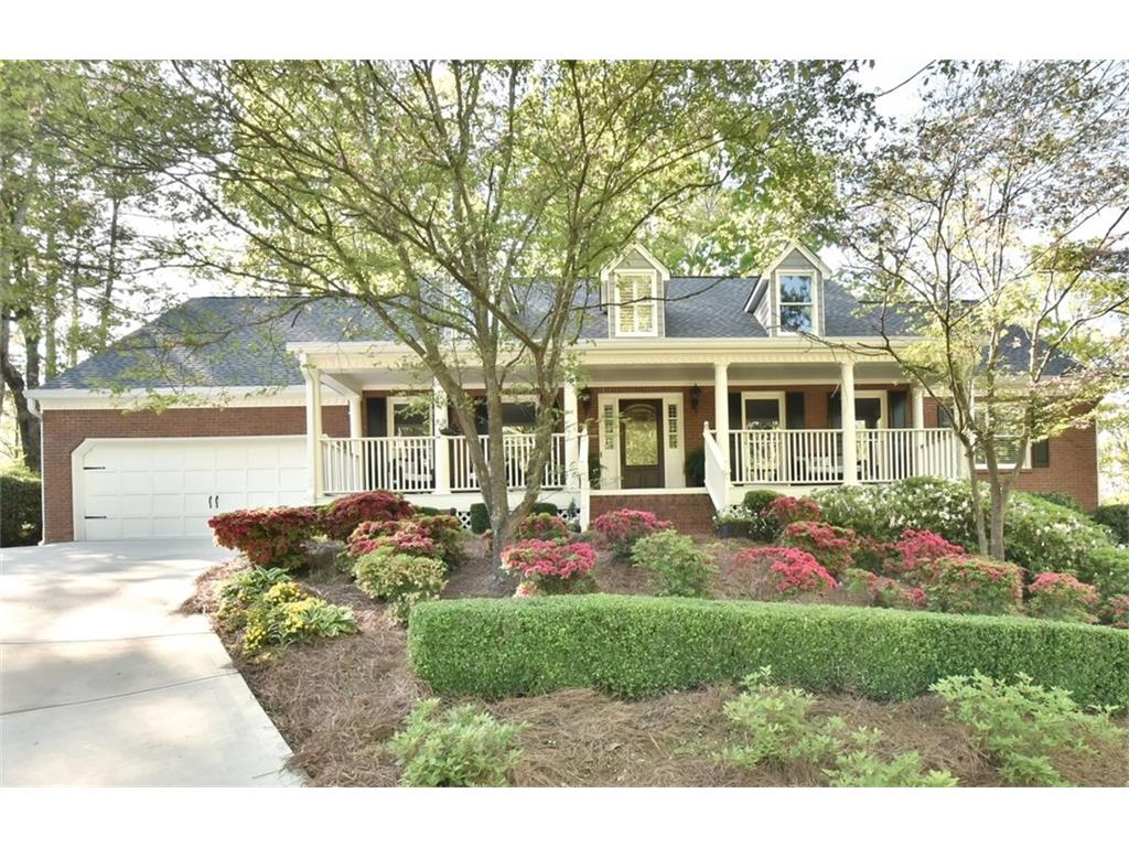10320 Amberside Court, Roswell, GA 30076