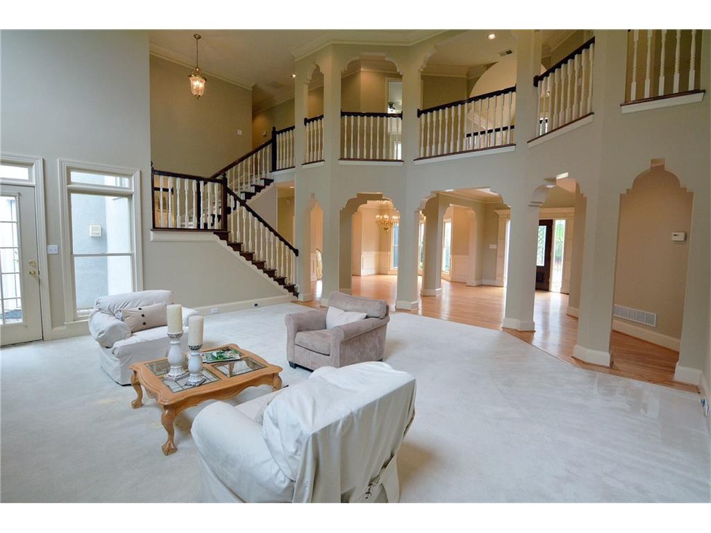 8810 Torrington Drive, Roswell, GA 30076