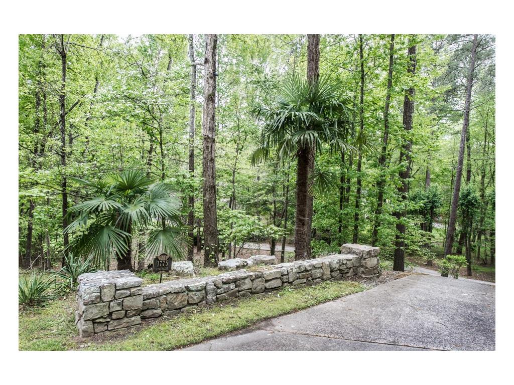 1775 Riverside Road, Roswell, GA 30076
