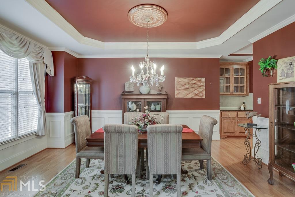 1053 Grassmeade Way, Snellville, GA 30078