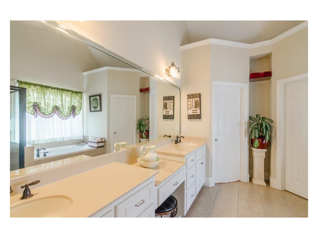 1805 Brandle Elaine Avenue, Snellville, GA 30078