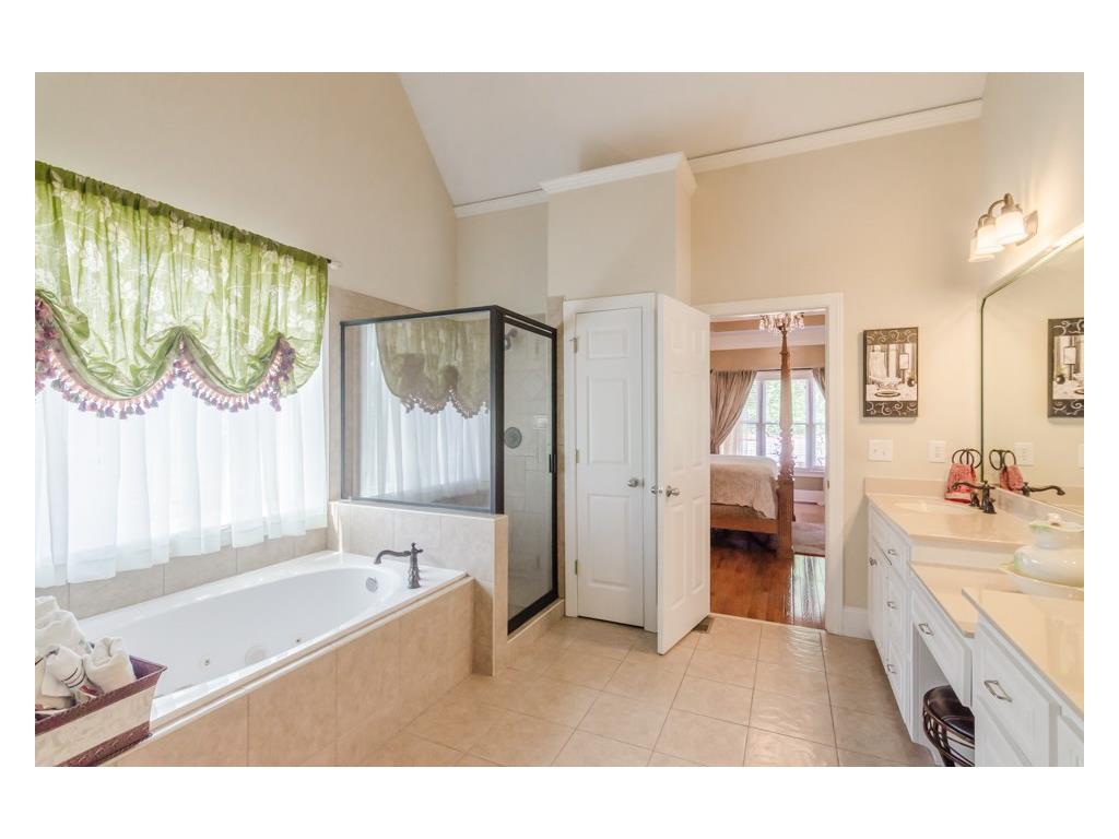 1805 Brandle Elaine Avenue, Snellville, GA 30078