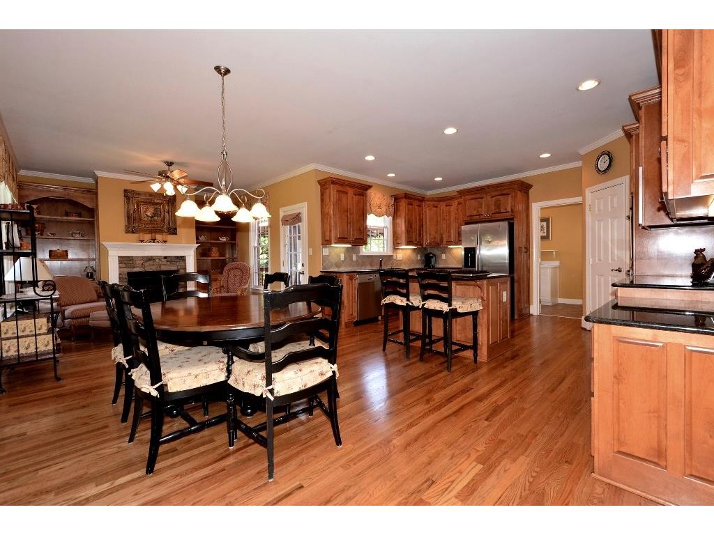 642 Grassmeade Way, Snellville, GA 30078