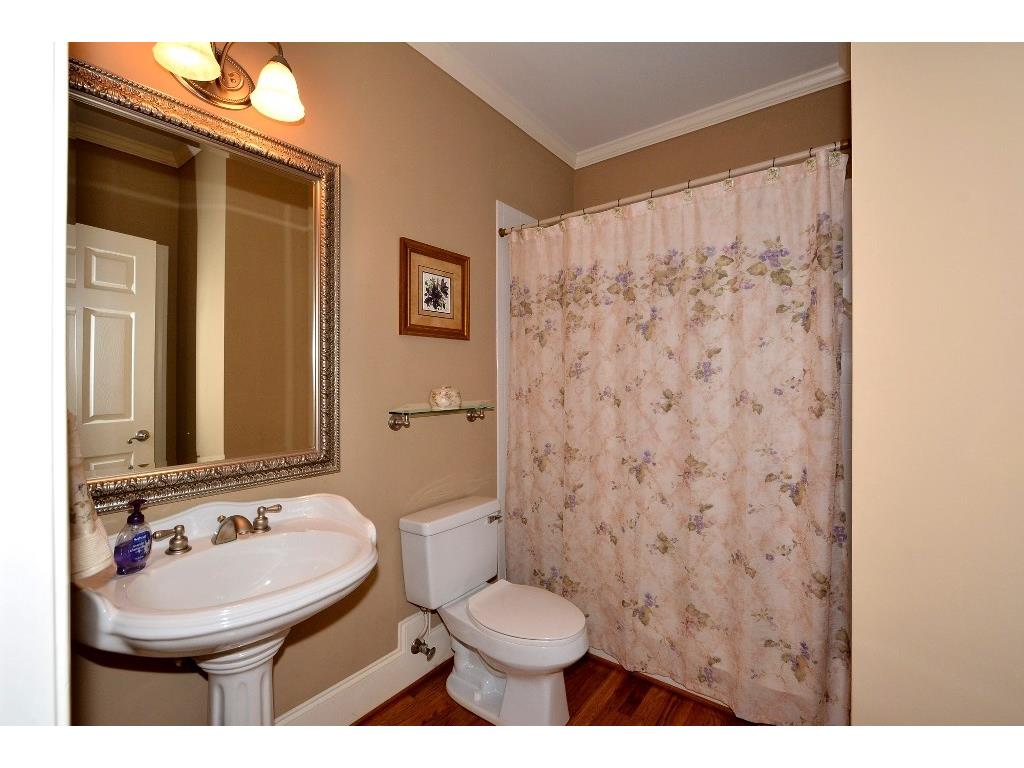 642 Grassmeade Way, Snellville, GA 30078
