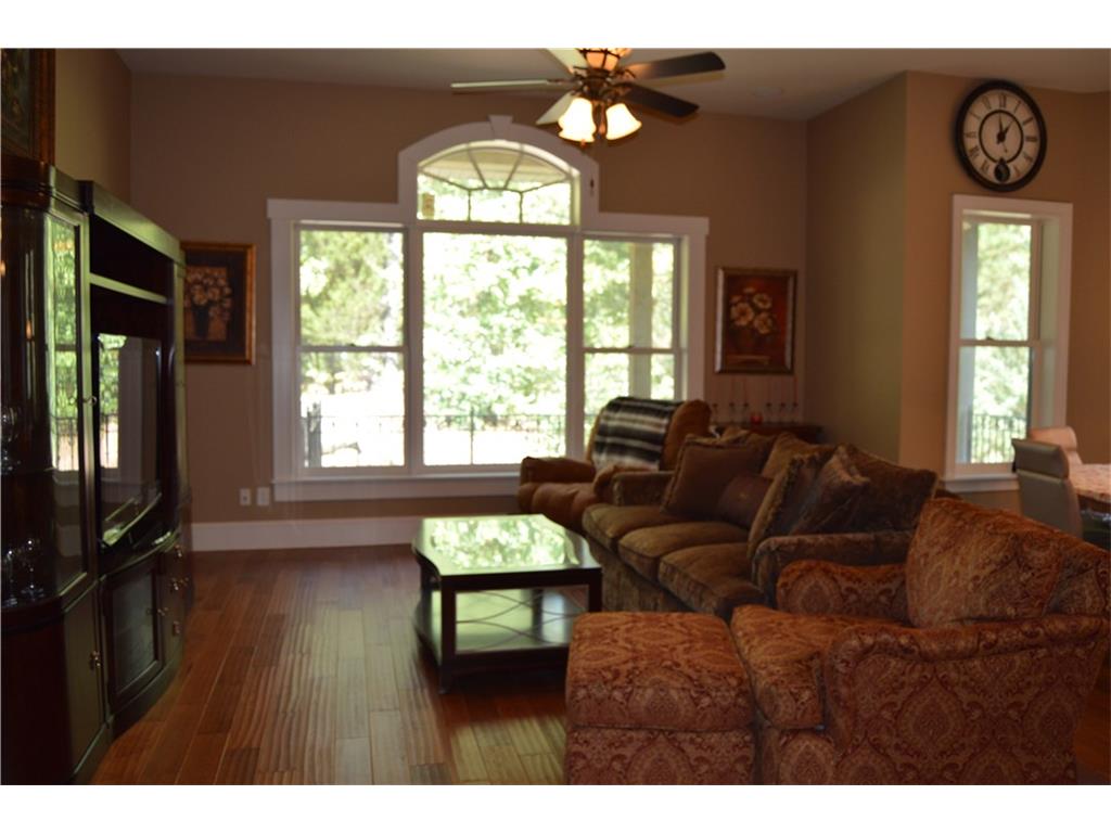 2737 Lenora Church Road, Snellville, GA 30078