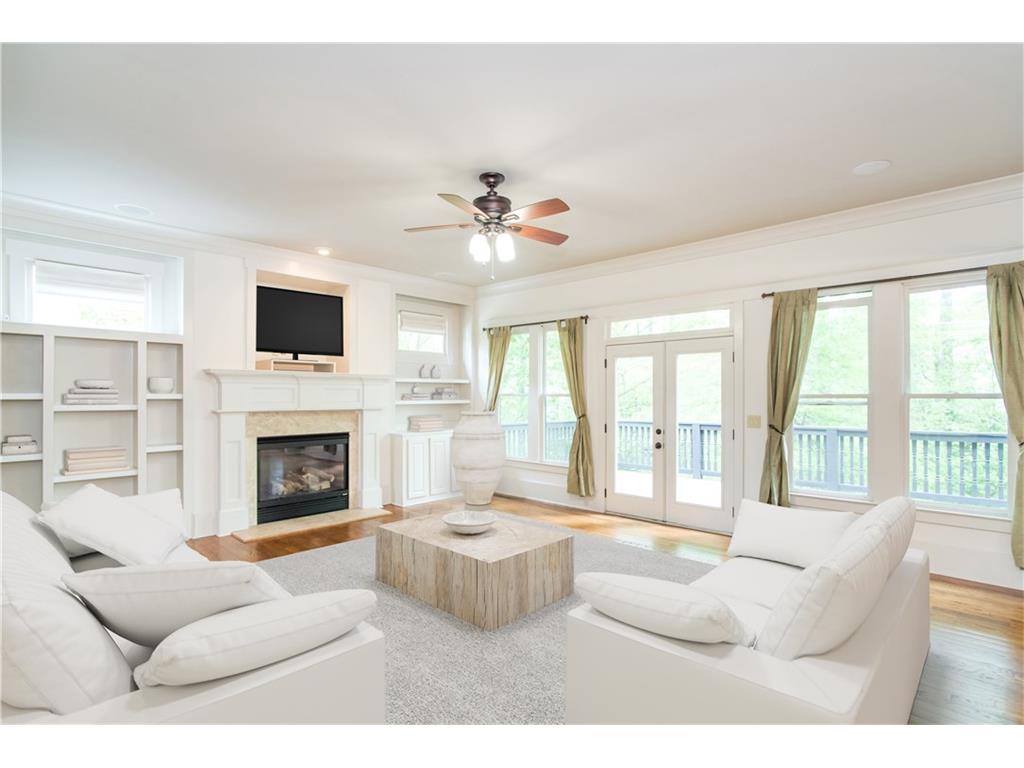 1085 Parkview Place SE, Smyrna, GA 30080