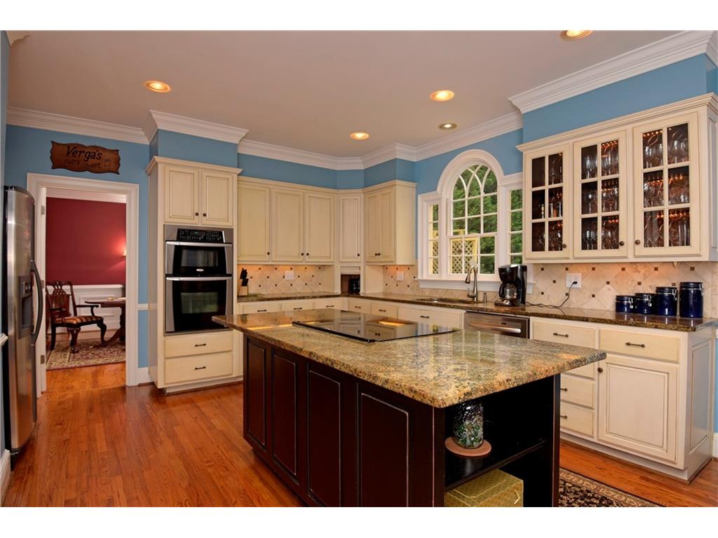4000 Ridgehurst Drive SE, Smyrna, GA 30080