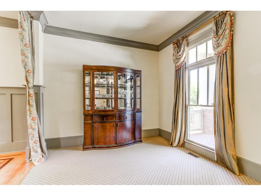 1083 Parkview Place SE, Smyrna, GA 30080
