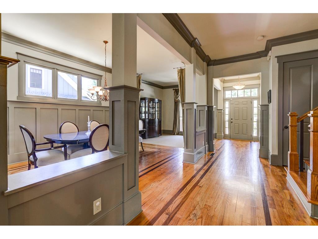 1083 Parkview Place SE, Smyrna, GA 30080