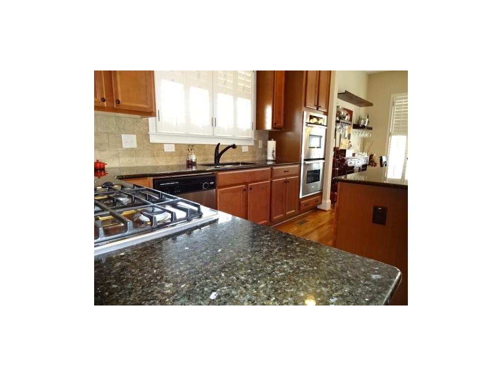 2031 Westwood Circle SE, Smyrna, GA 30080
