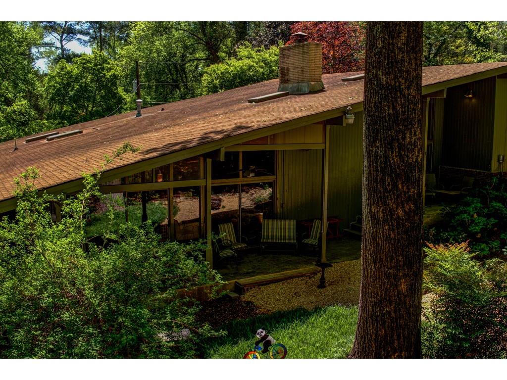 548 Susan Creek Drive, Stone Mountain, GA 30083