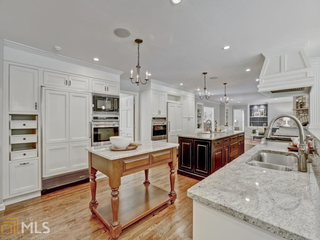 5769 Musket Ln, Smoke Rise, GA 30087