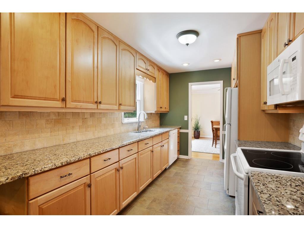 5088 Bridgeport Way, Peachtree Corners, GA 30092
