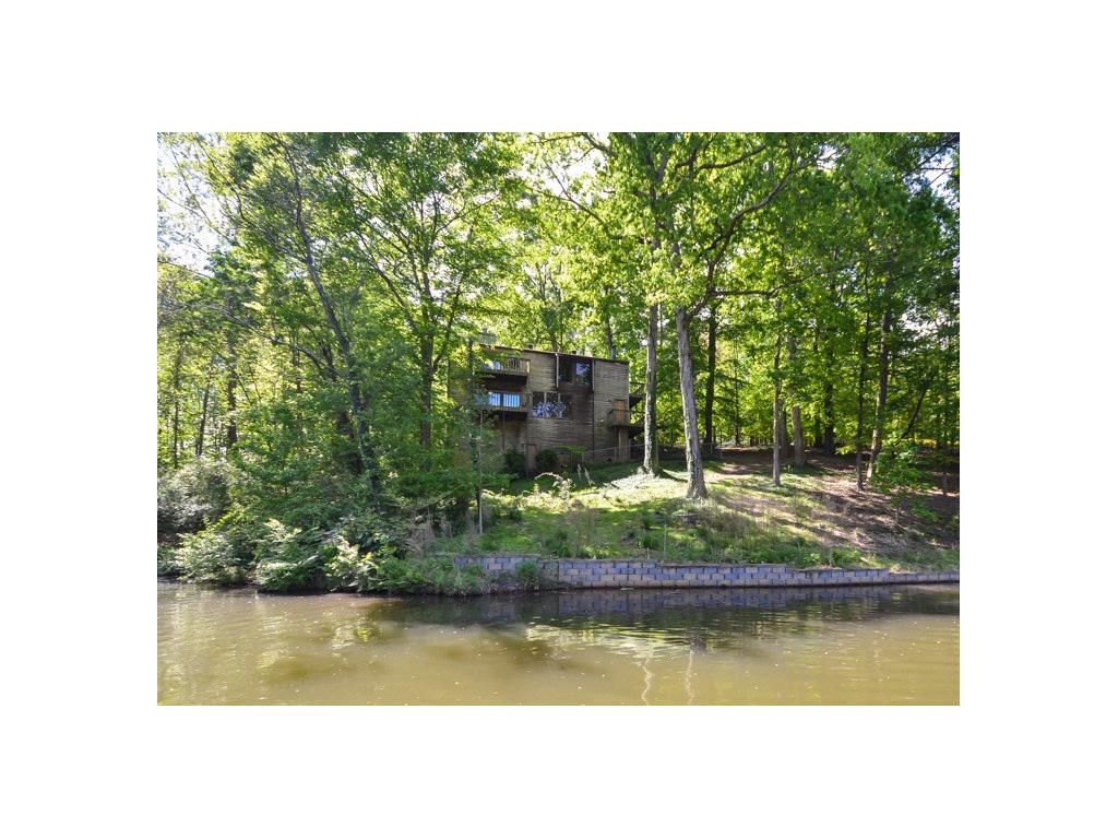 380 Lakeshore Drive, Berkeley Lake, GA 30096