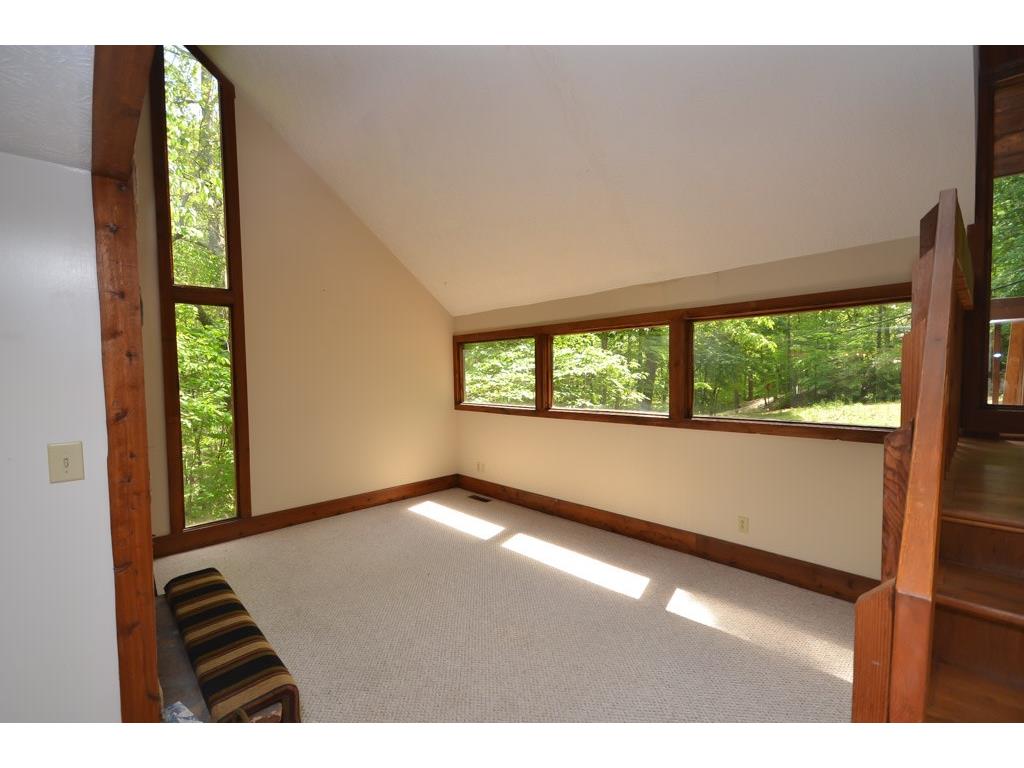 380 Lakeshore Drive, Berkeley Lake, GA 30096