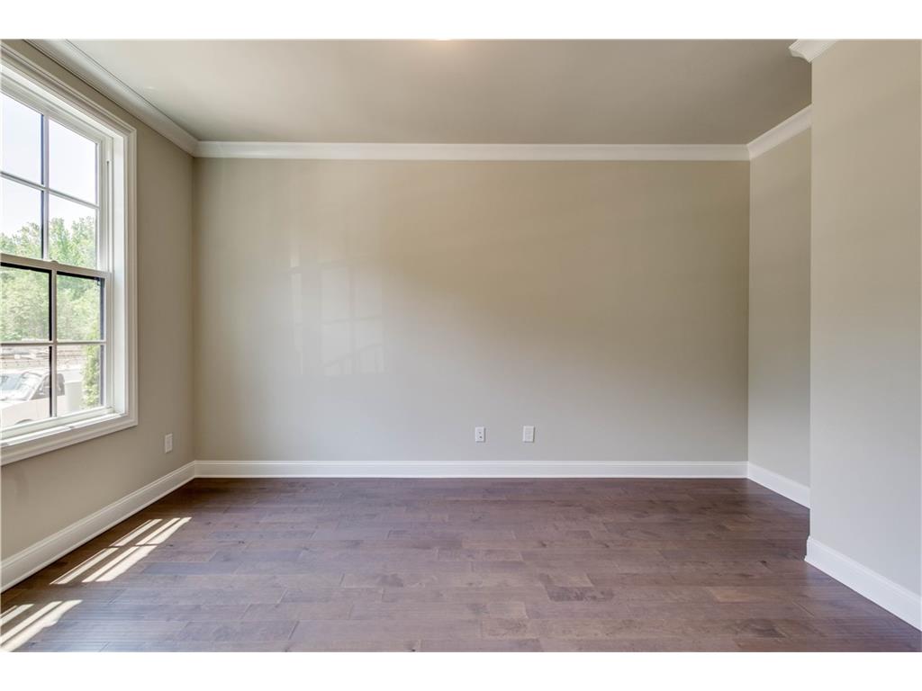 951 Olmsted Lane, Johns Creek, GA 30097