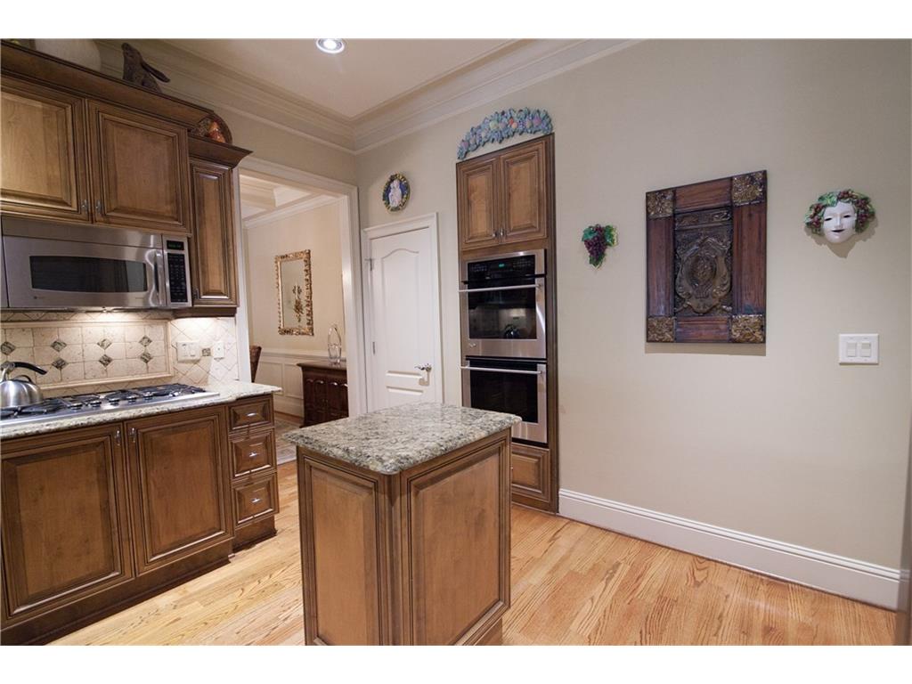 6288 Clapham Lane, Johns Creek, GA 30097