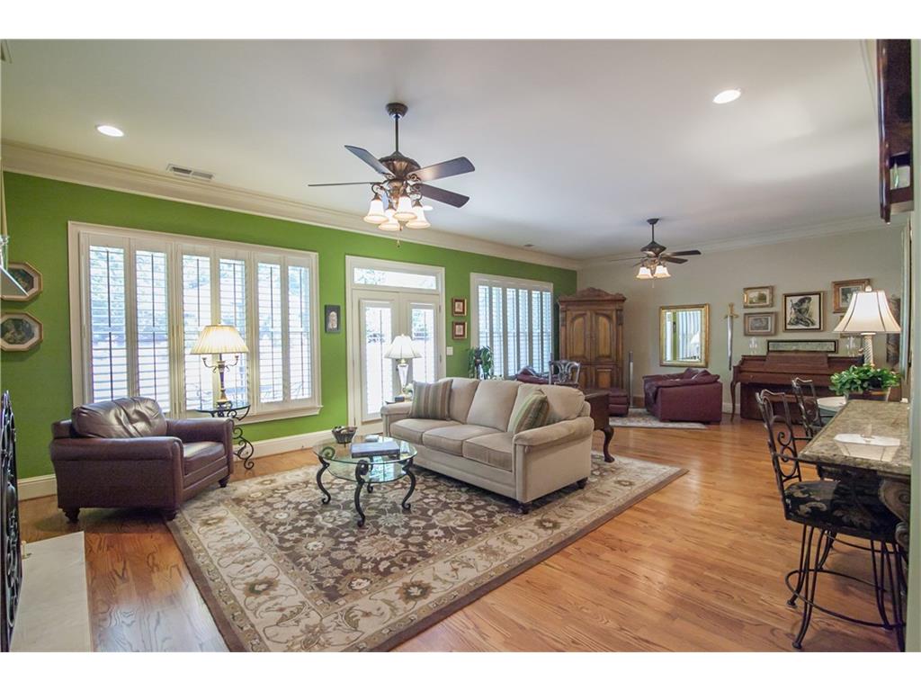 6288 Clapham Lane, Johns Creek, GA 30097