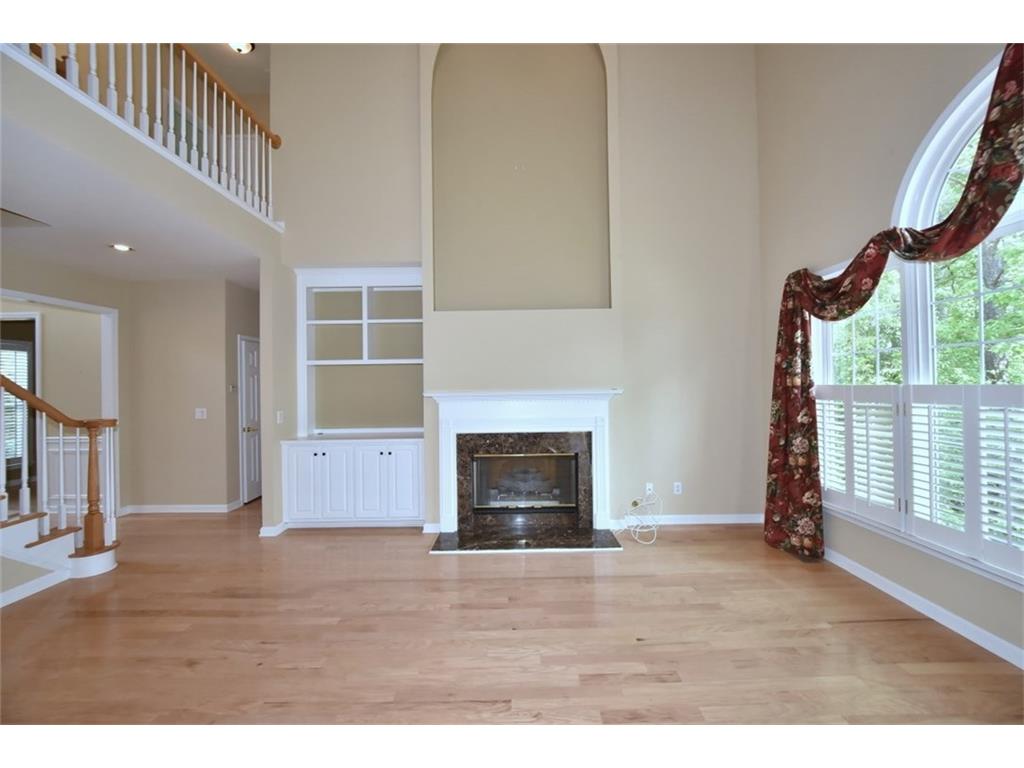 880 Winding Bridge Way, Johns Creek, GA 30097