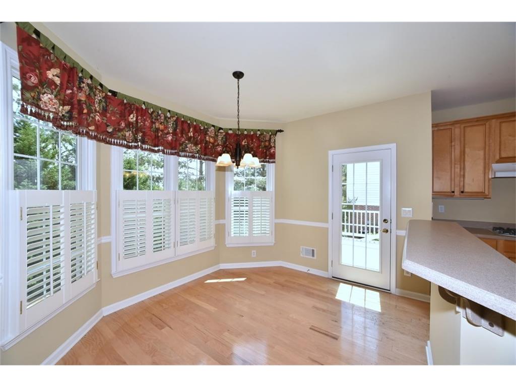880 Winding Bridge Way, Johns Creek, GA 30097