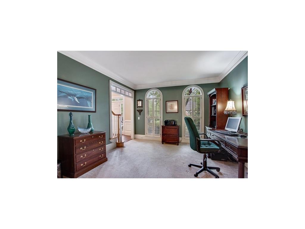 1040 Rugglestone Way, Johns Creek, GA 30097