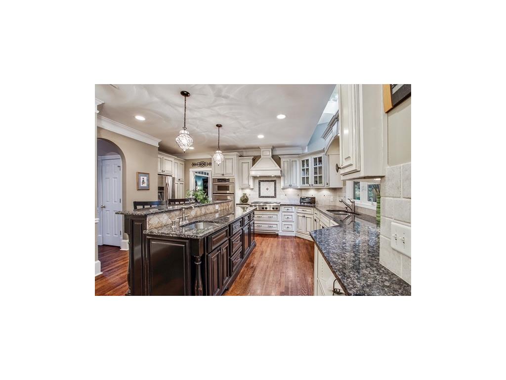 1040 Rugglestone Way, Johns Creek, GA 30097
