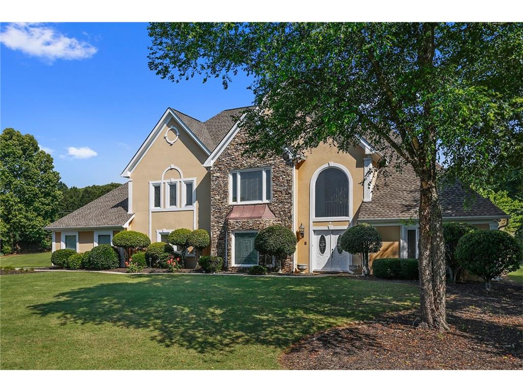 220 Kara Court, Johns Creek, GA 30097