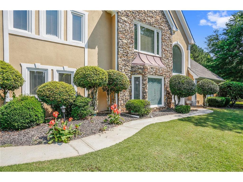 220 Kara Court, Johns Creek, GA 30097