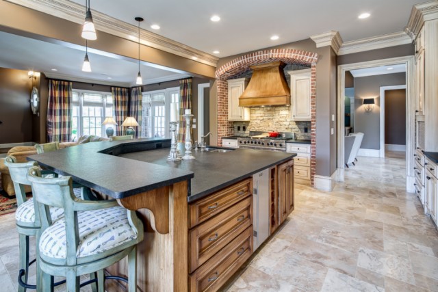 185 High Bluff Court, Johns Creek, GA 30097