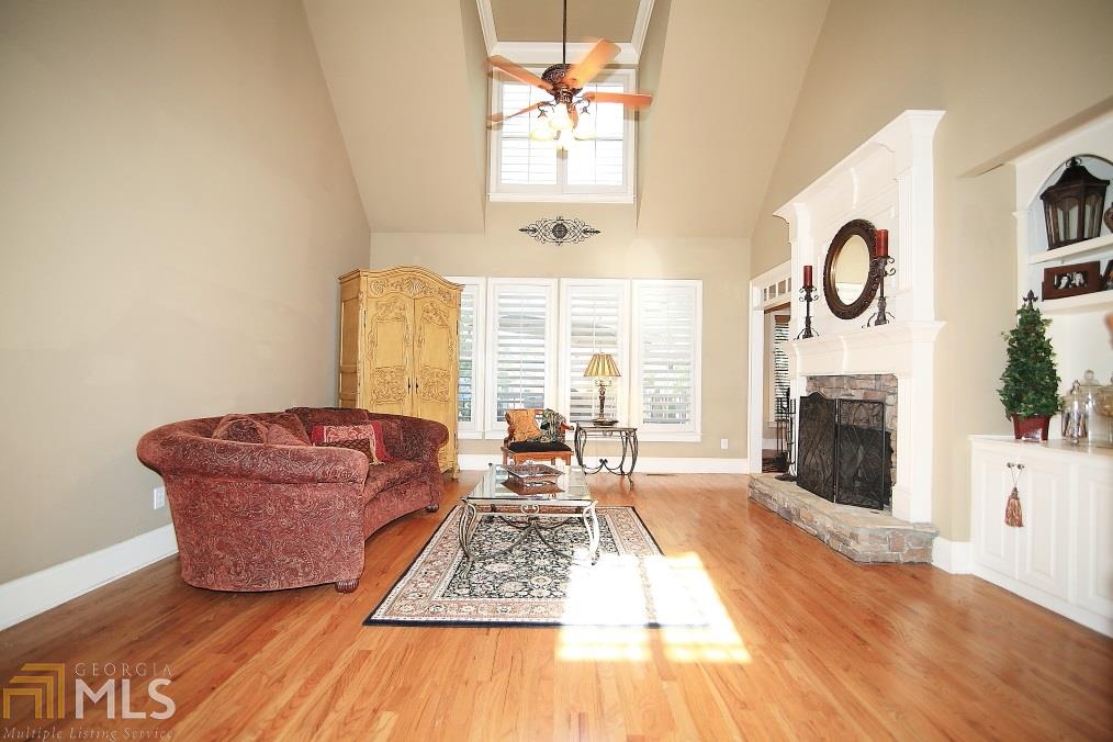 6279 Fernstone Trl, Acworth, GA 30101