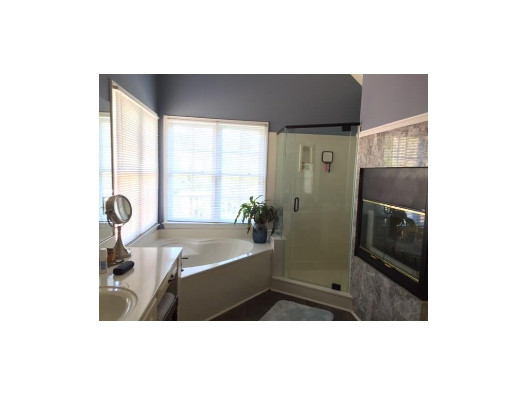 5376 Whitaker Trail NW, Acworth, GA 30101