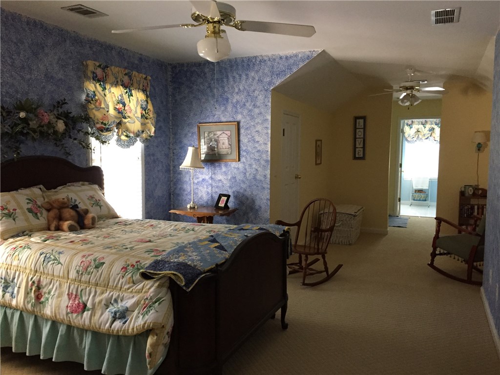 5376 Whitaker Trail NW, Acworth, GA 30101