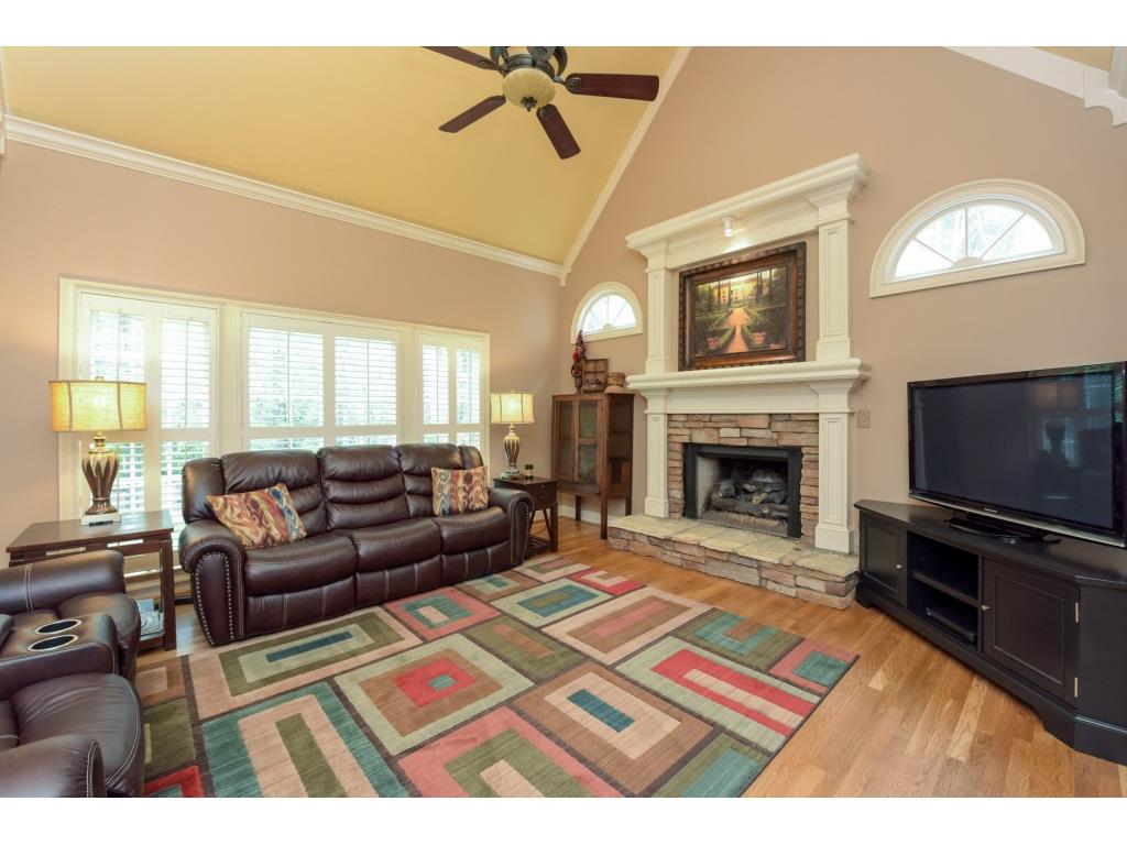 1455 Hazelnut Park, Acworth, GA 30101