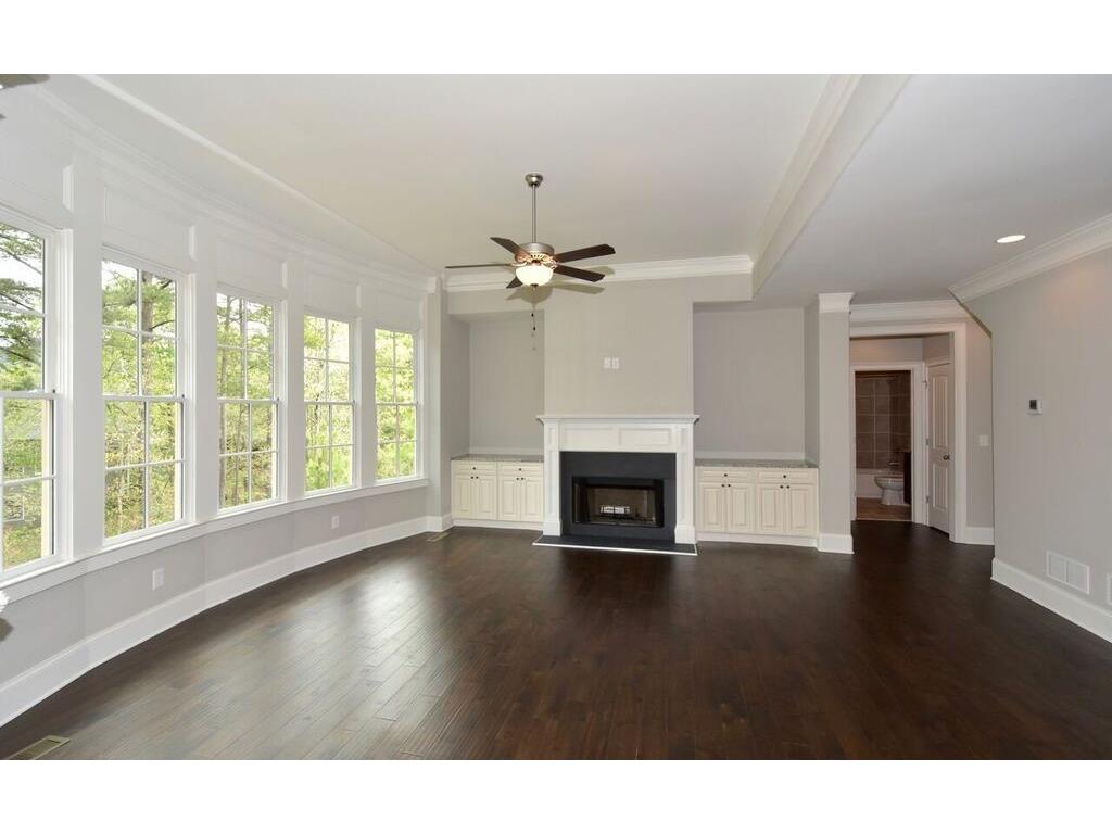 391 Estates View Drive, Acworth, GA 30101