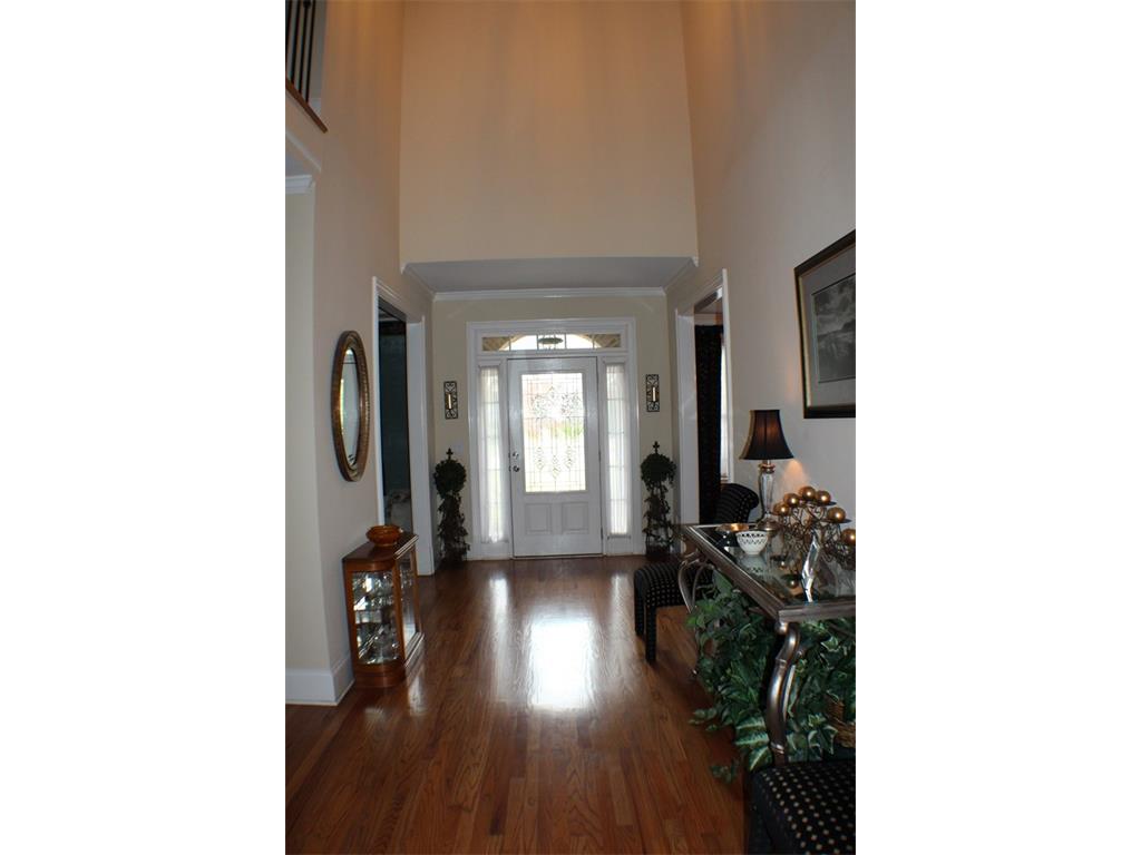 402 Golf Crest Drive, Acworth, GA 30101