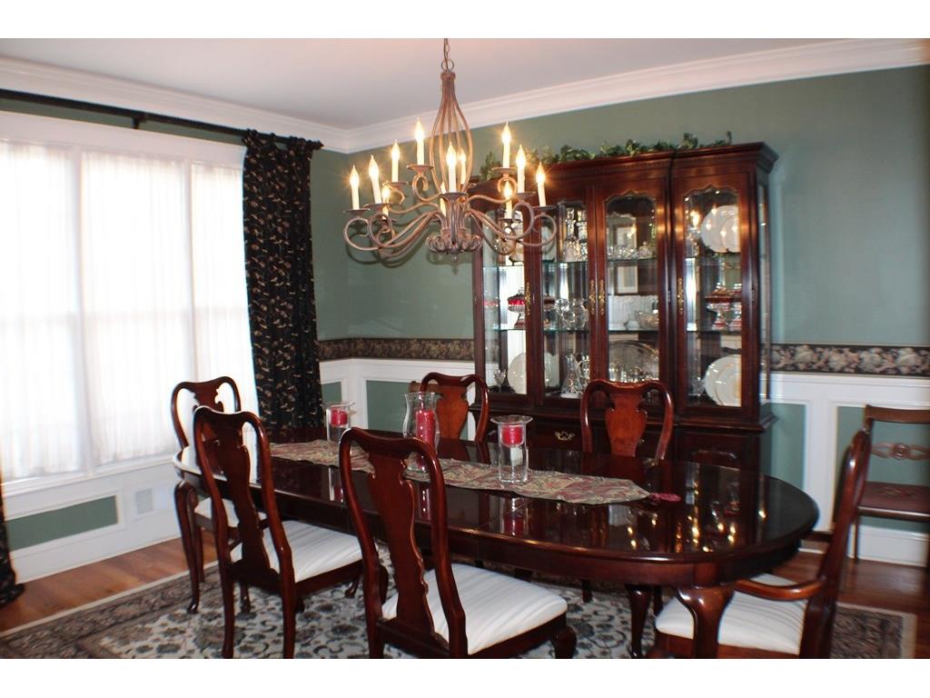 402 Golf Crest Drive, Acworth, GA 30101