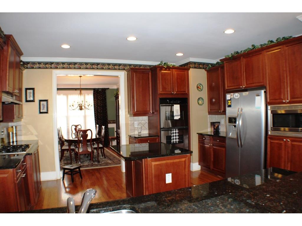 402 Golf Crest Drive, Acworth, GA 30101
